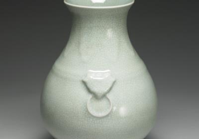 图片[2]-Hu vessel with appliqued animal masks carrying rings in green glaze, Qing dynasty, Yongzheng reign (1723-1735)-China Archive